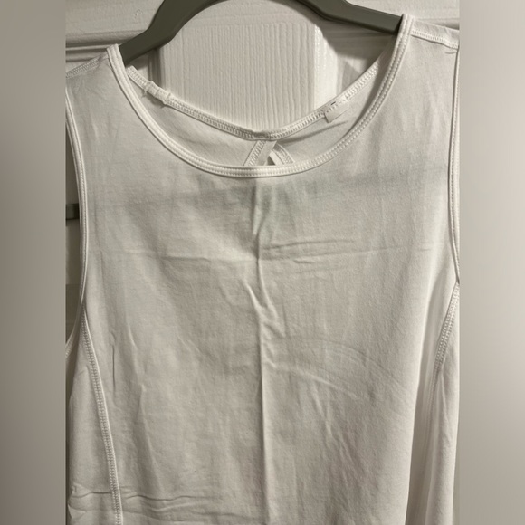 Lululemon Tank - Picture 5 of 7